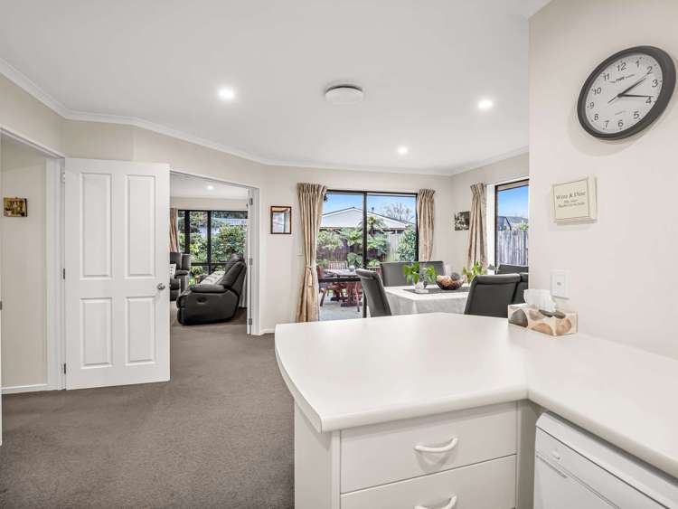 2/126 Halswell Road Hillmorton_8