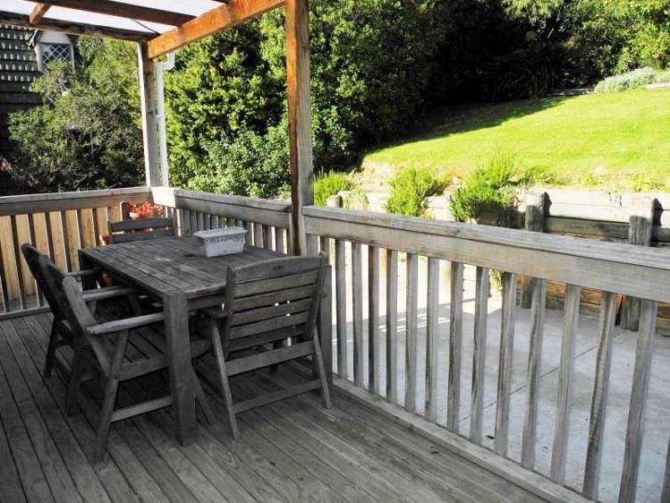 21 Bayview Crescent Duvauchelle_12