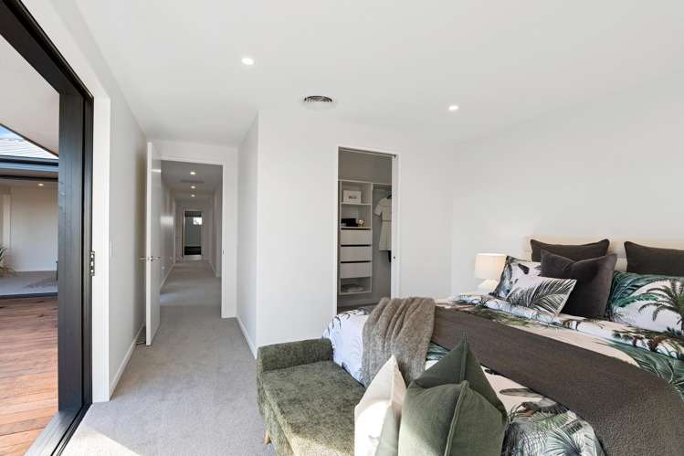 82 Whitehorn Drive Lincoln_15