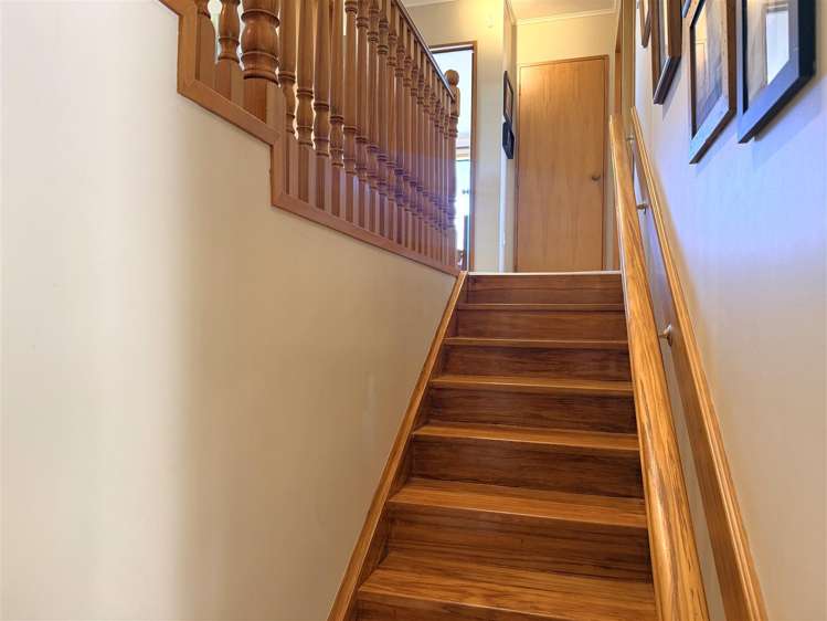 125 Coulson Road Paroa_13