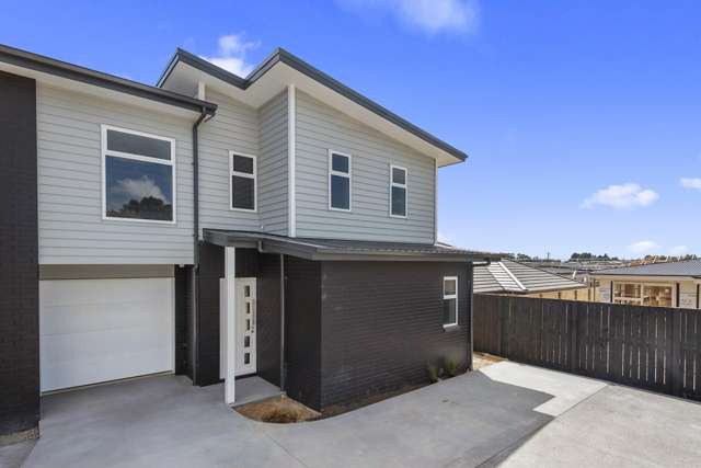 2/120 Horsham Downs Road 2612_2