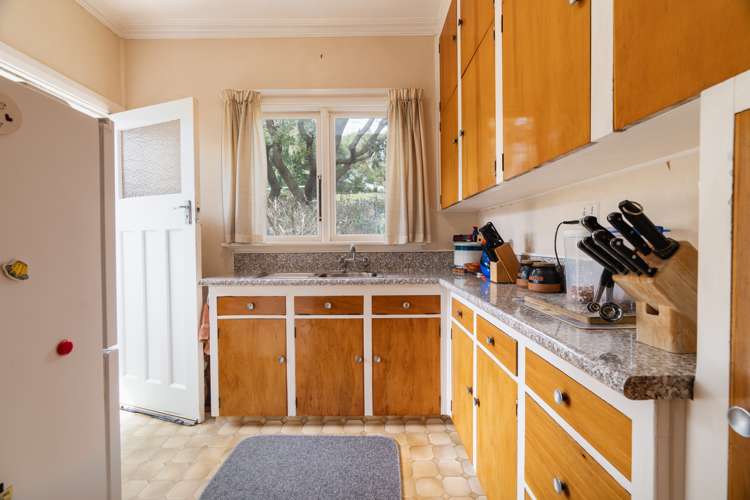 36 Barr Street Kenmure_7