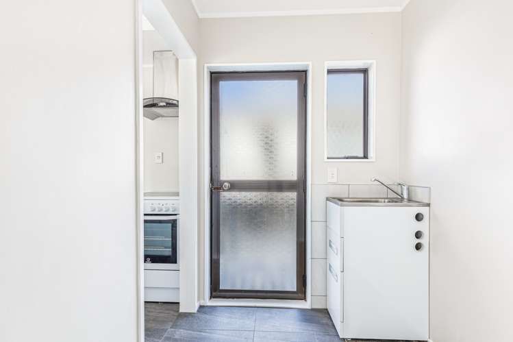 2b Kintara Drive Massey_8