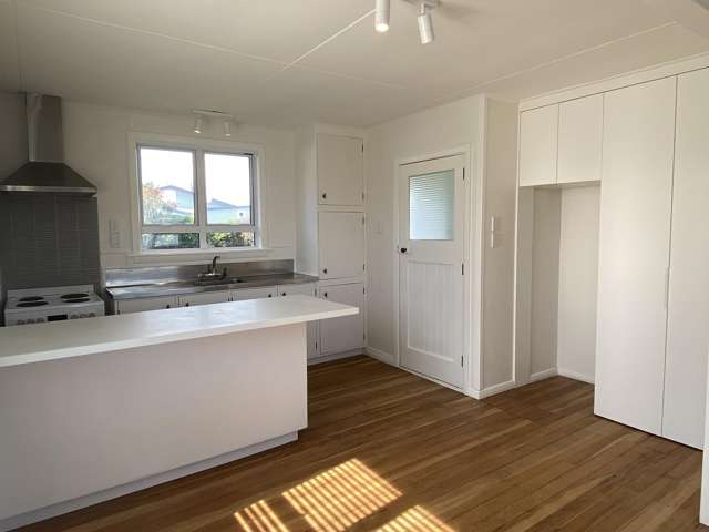 8 Barrett Place Carterton_3