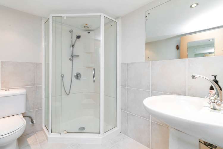 149a Glengarry Road Glen Eden_7