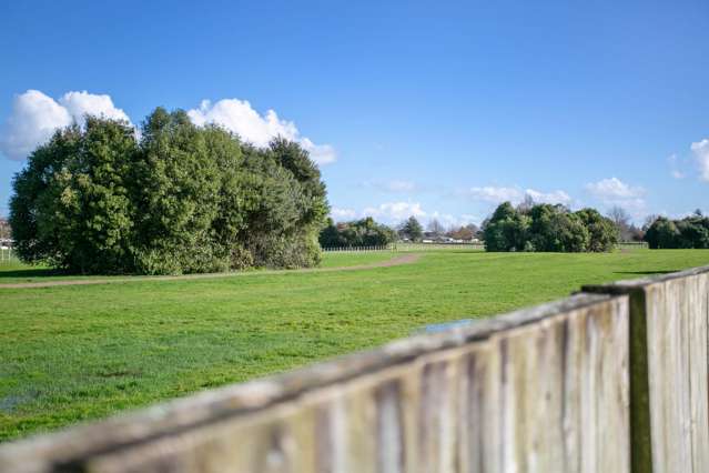 8 Libby Crescent Cambridge_2