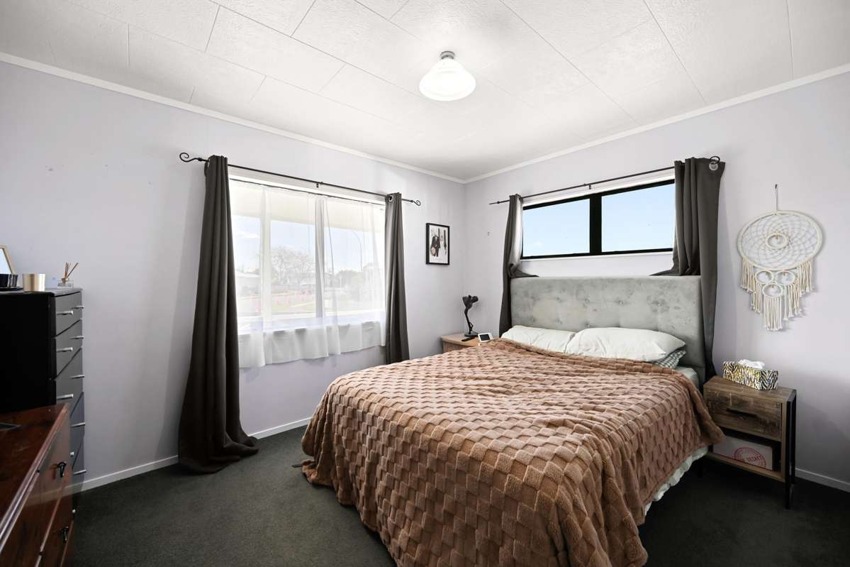 391 Kahikatea Drive_2