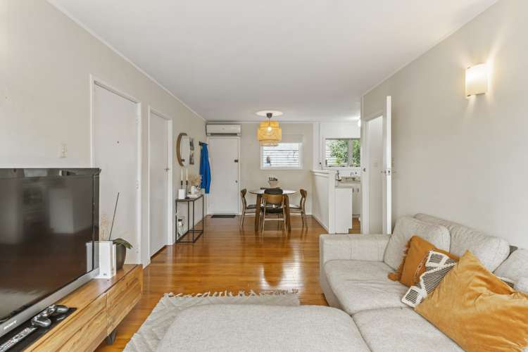 5/5 Kitchener Road Sandringham_5