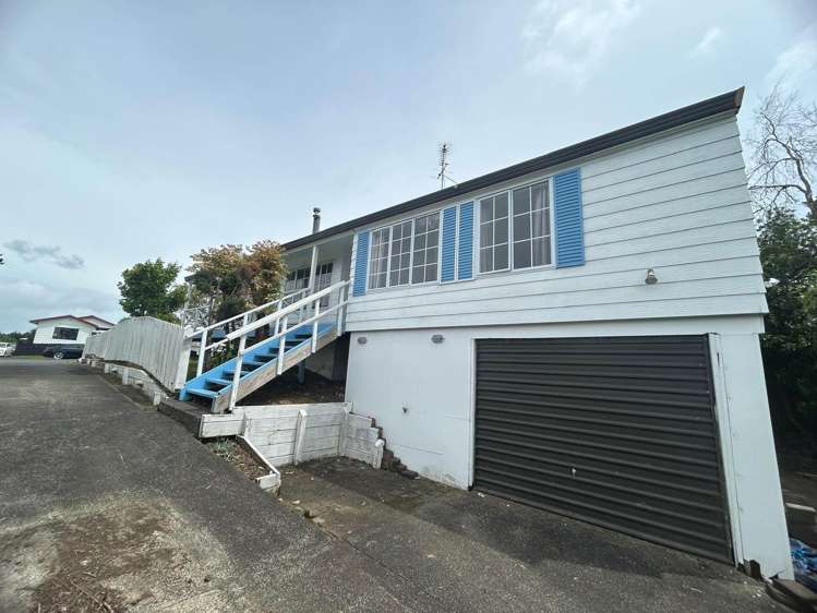 12 Coubray Place Botany Downs_19