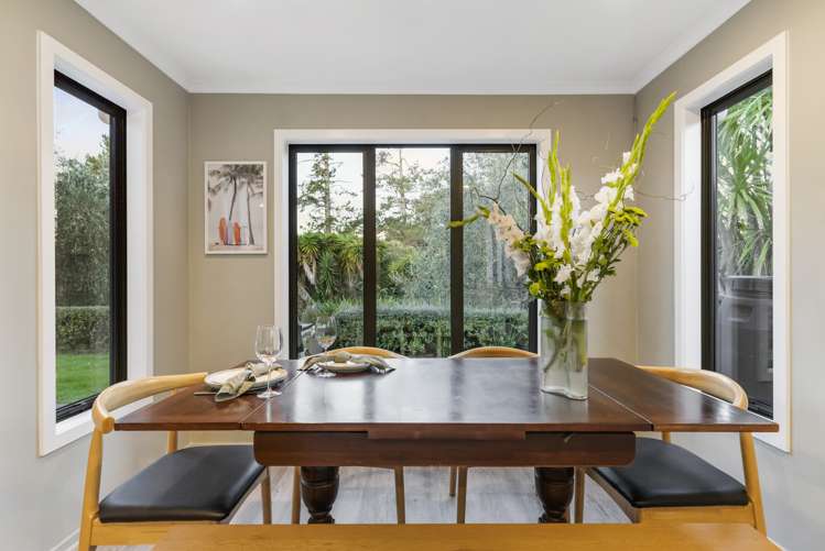 33 Roland Road Greenhithe_15