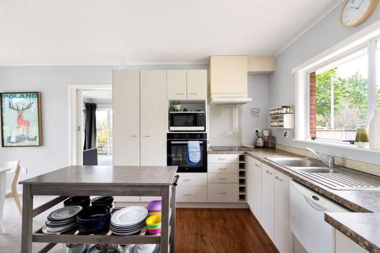 34 Carlyle Avenue Chartwell_9