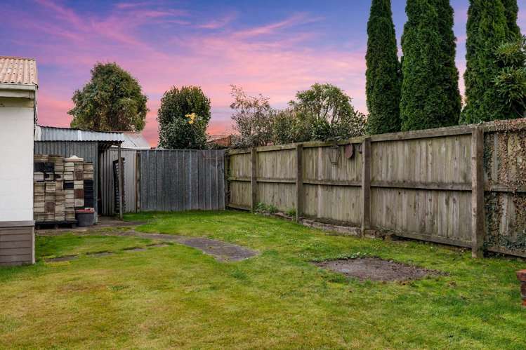 18 Greenock Street Redwood_25