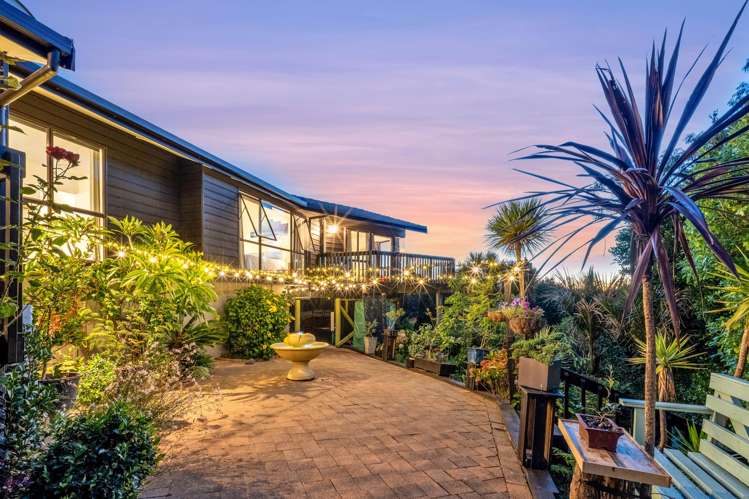 178 Bleakhouse Road Mellons Bay_1