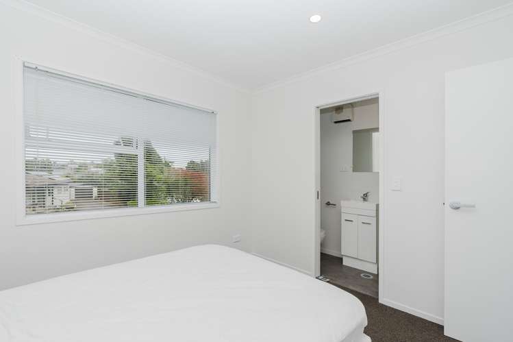 2/10 Burrows Place Frankton_9