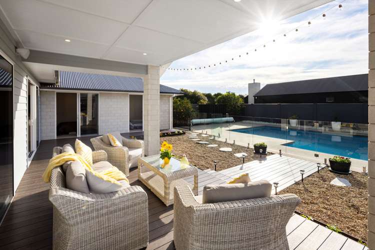 85 Alan Livingston Drive Cambridge_27