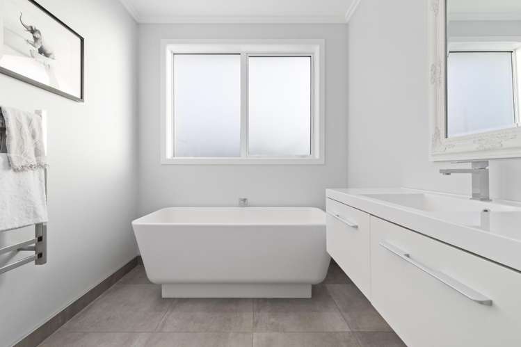 1557 Waiuku Road Waiuku_23