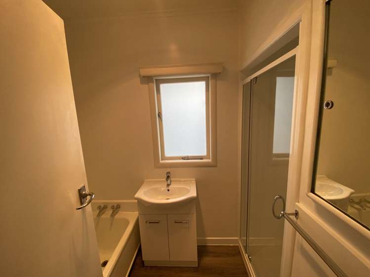 83 Matipo Road Te Atatu Peninsula_9