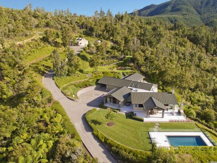 462 Hikuai Settlement Road Hikuai_28