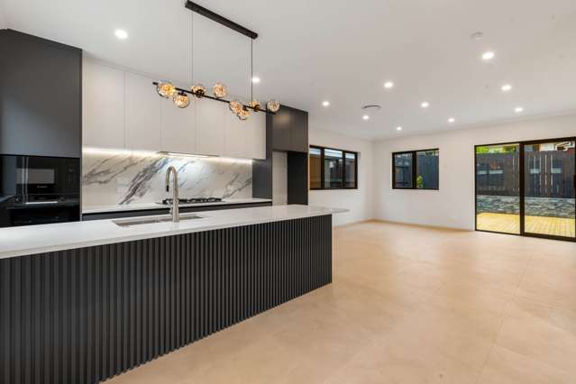 Lot 2, 20 Gulf Crest Bucklands Beach_1