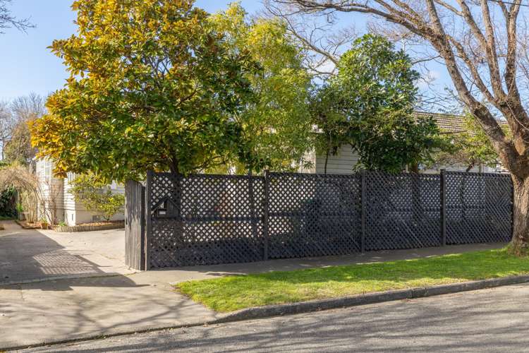 14 Wilding Street Saint Martins_29