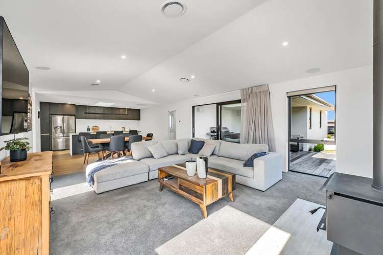 72 Halpin Drive Lincoln_8