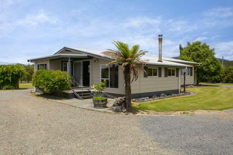 17 Rihia Road Turangi_8