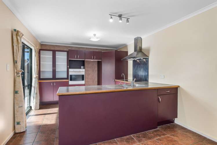 8a Huia Street_5