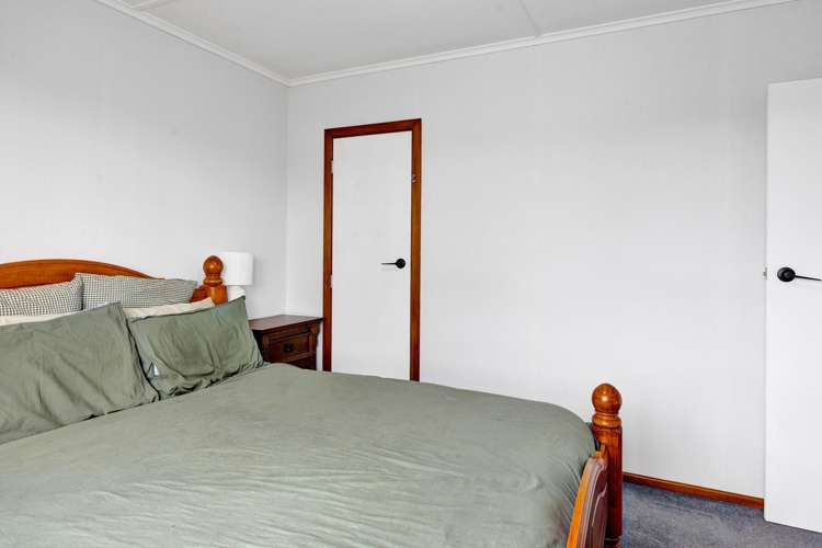 70 Cloten Road Stratford_18