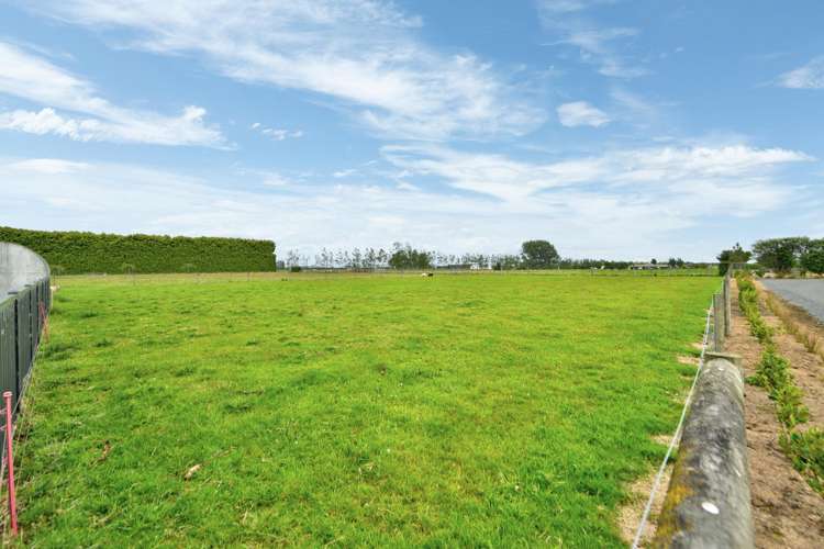 11 Tui Place Edendale_28