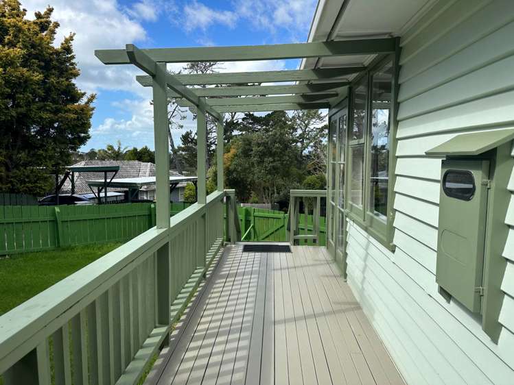 4/331 Royal Road Massey_14