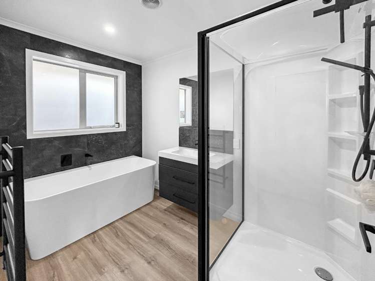 74 Atlantic Drive Fitzherbert_9