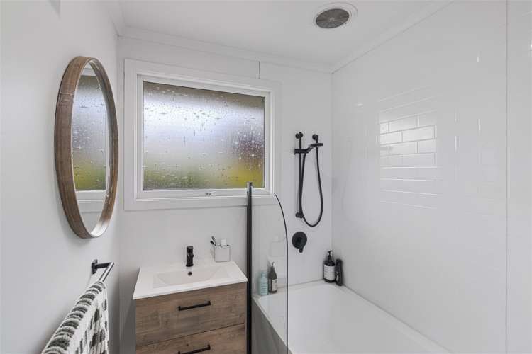 15 Arran Crescent Woolston_10