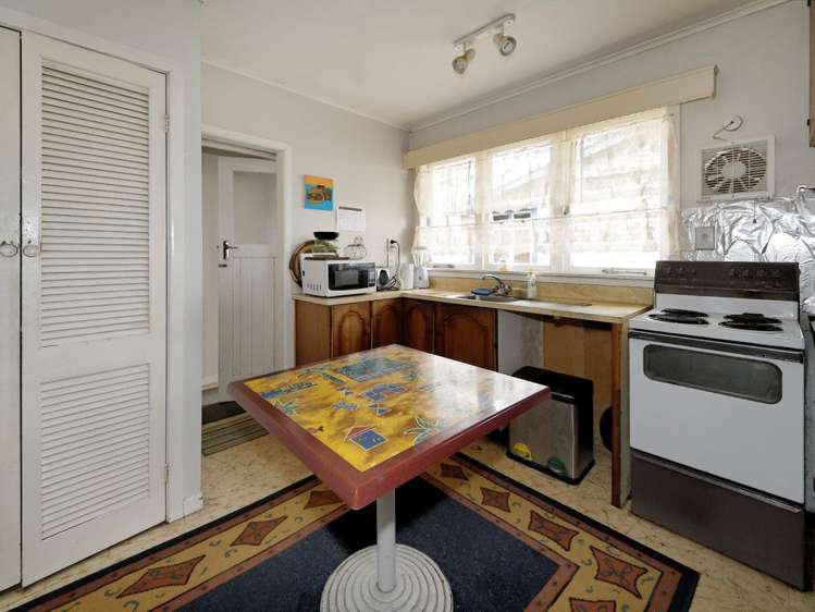 61 West Coast Road Glen Eden_6