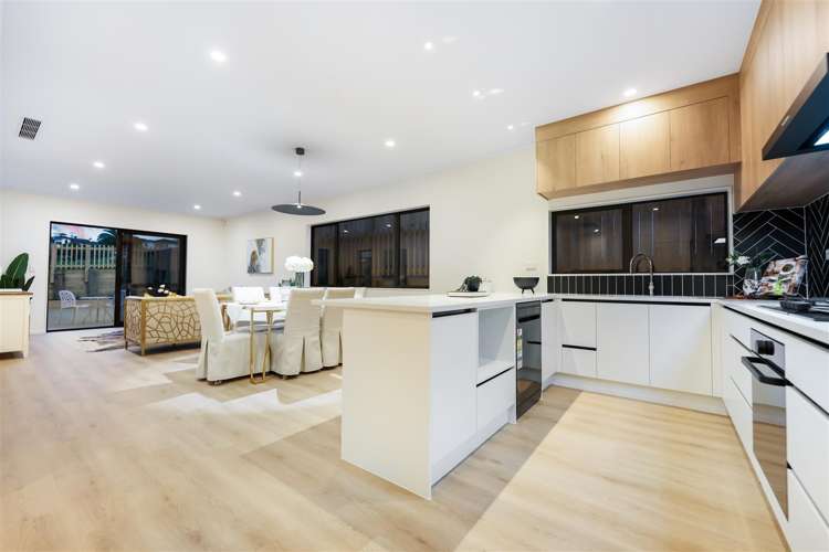 69 Ta Moko Drive Gulf Harbour_24