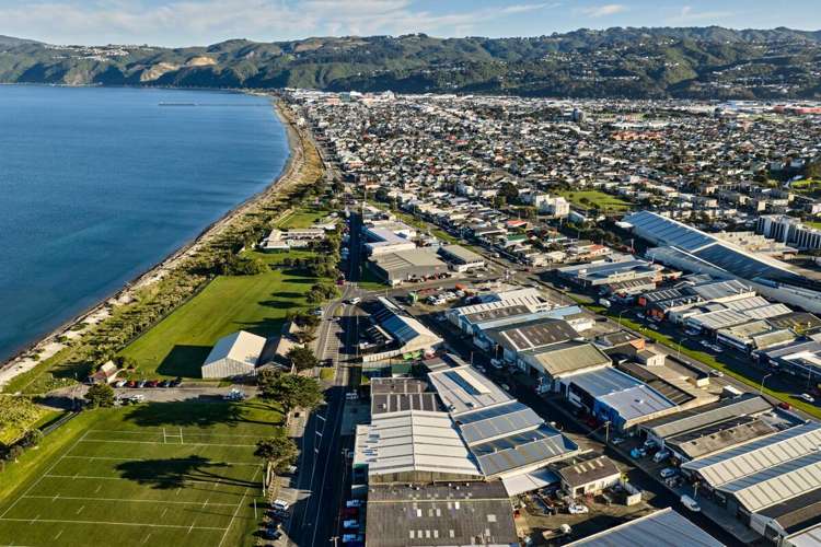 17-18 Marine Parade Petone_17