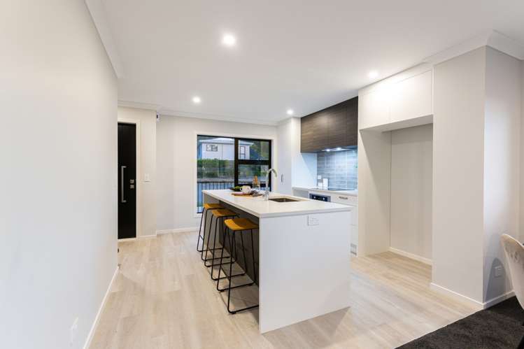 142 Jamaica Drive_4