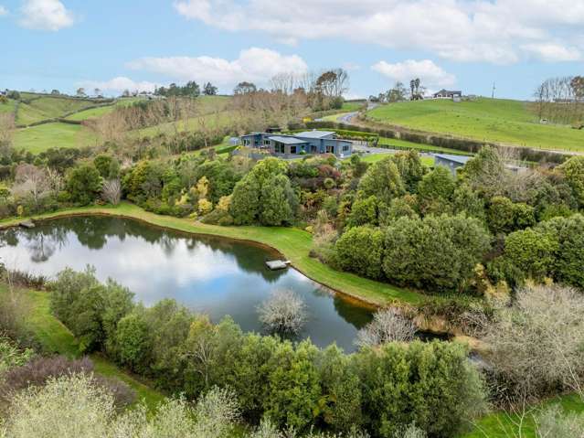 Whatawhata lifestyle retreat with lake and views