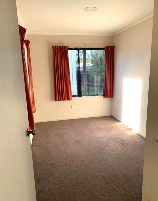 8/24 Te Arahori Street 11211_4