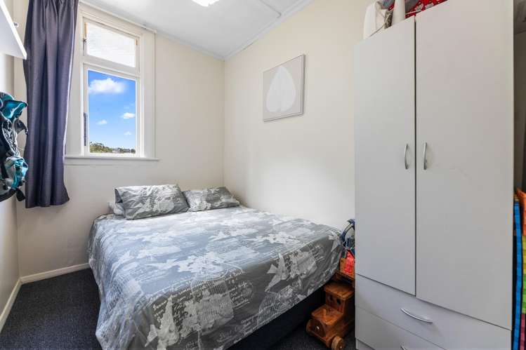 44 Leckhampton Court Clyde Hill_8