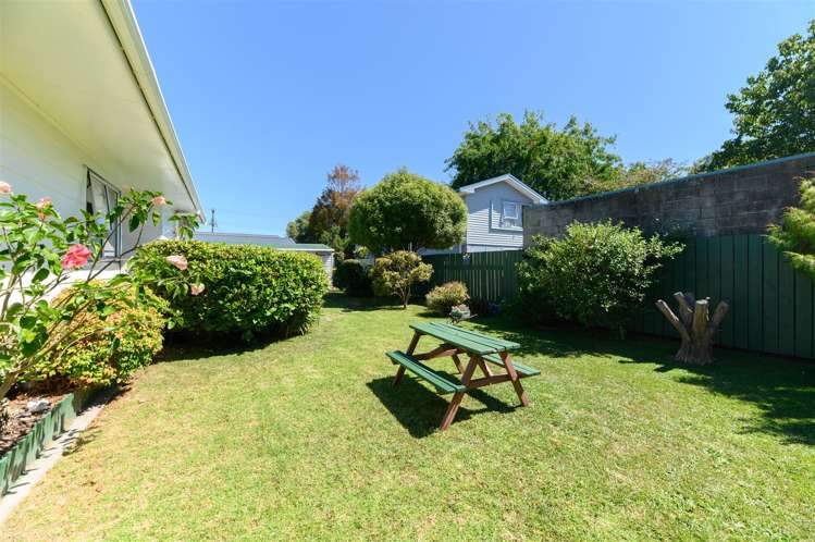 1/41 Yeovil Road Te Atatu Peninsula_12