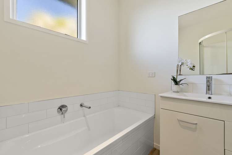 78 Marlow Road Aranui_21