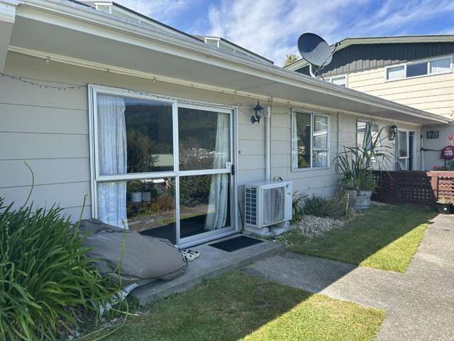 Two Bedroom Unit, Picton