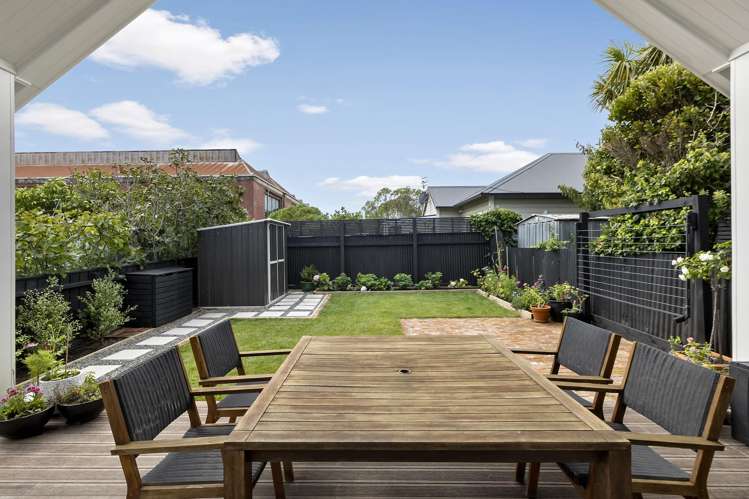 59 Endeavour Street Lyall Bay_14