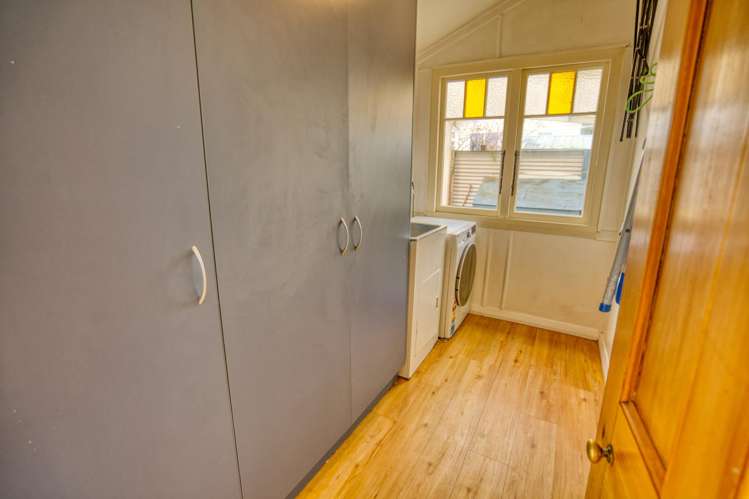 7 Nelson Street Greymouth_24