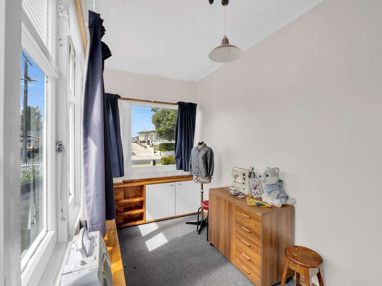 27 Moore Avenue Tawhero_25