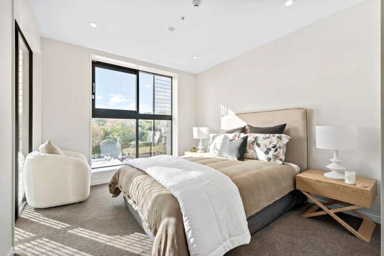 202/4 Bute Road Browns Bay_16