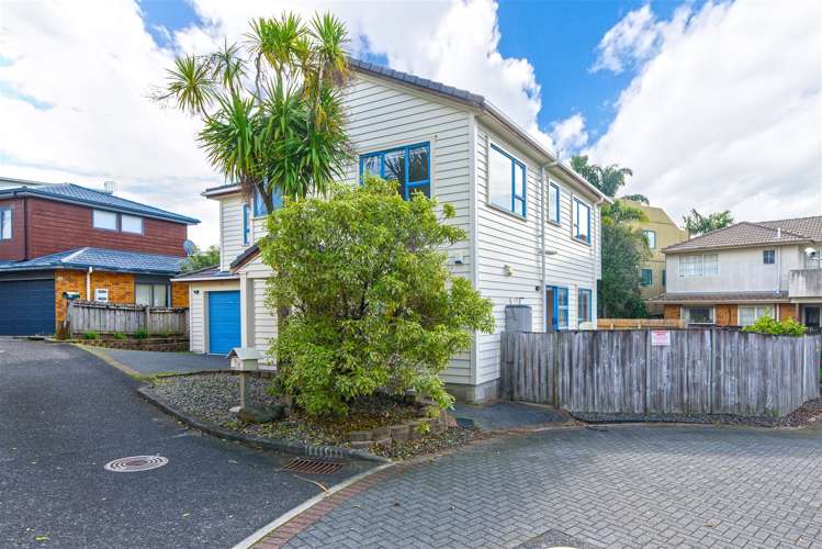 9/15 Harrison Road Mount Wellington_17