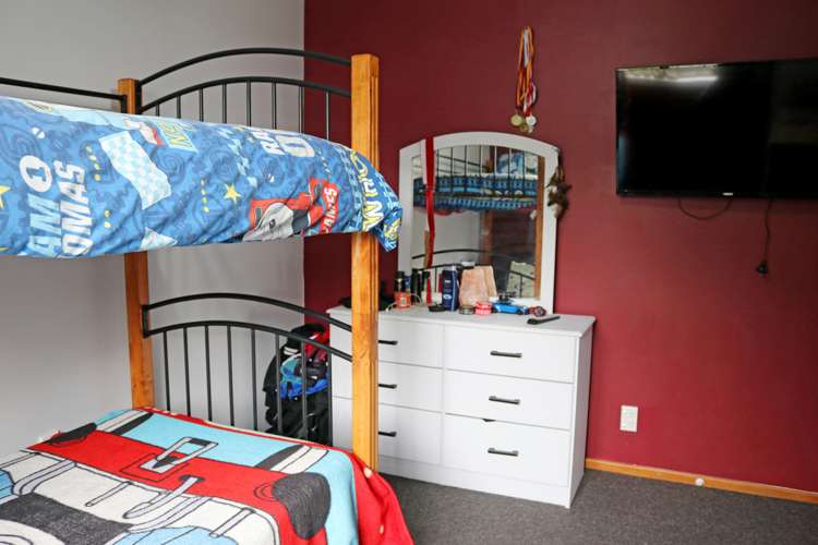 15 Bradshaw Street Bluff_15