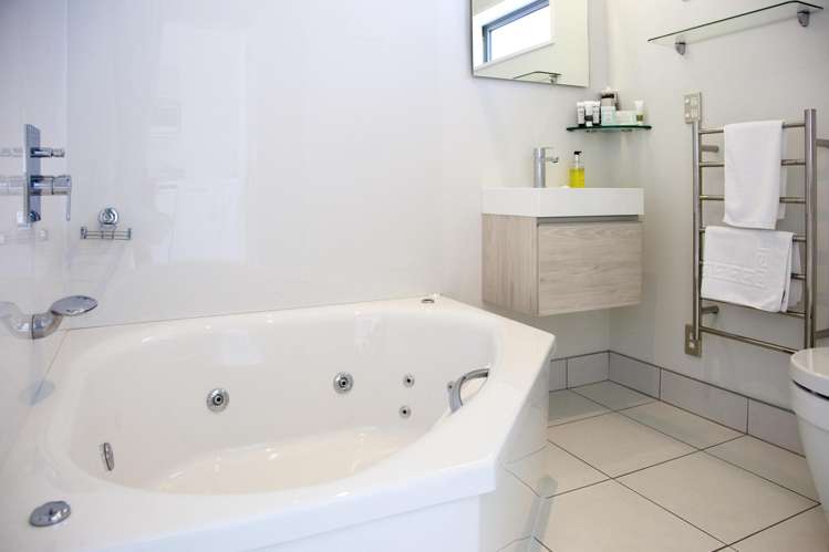 11/27 Marine Parade Carters Beach_8