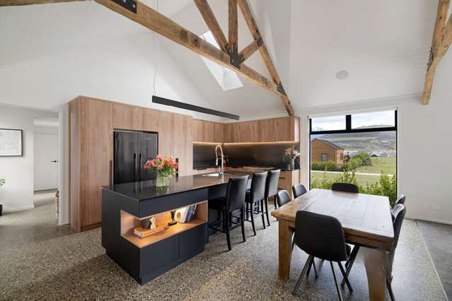 52 Cunninghams Drive Jacks Point_2